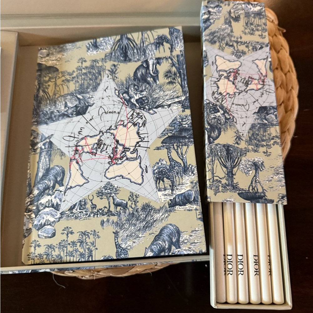 Dior Beauty Around the World Stationary Set